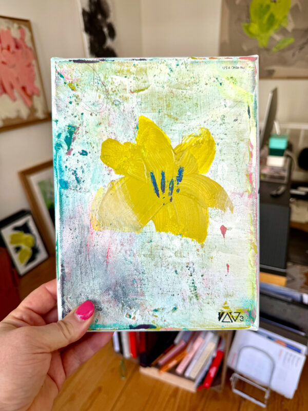 abstraktes Blumenbild vor Studiohintergrund